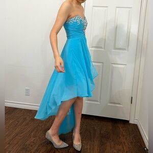 Bee Darlin Formal High Low Dress Size 5/6